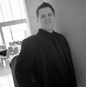 Meet your Posher, Guy